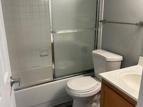 1713 Gainesville Street SE 101, Washington DC 20020