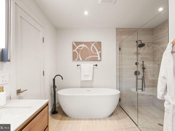 2815 Bellevue Terrace NW, Washington DC 20007