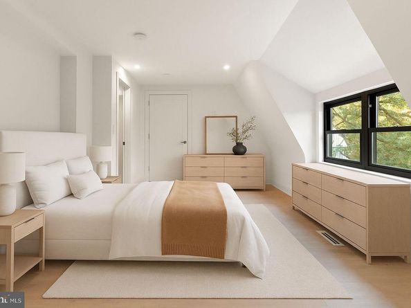 2815 Bellevue Terrace NW, Washington DC 20007