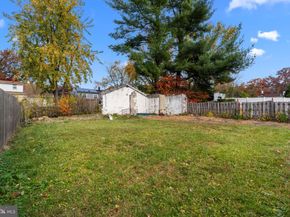 1230 Hall Avenue, Abington PA 19001