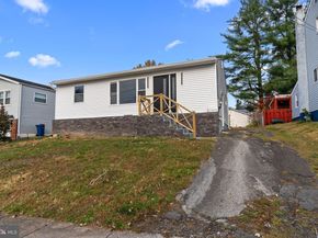 1230 Hall Avenue, Abington PA 19001