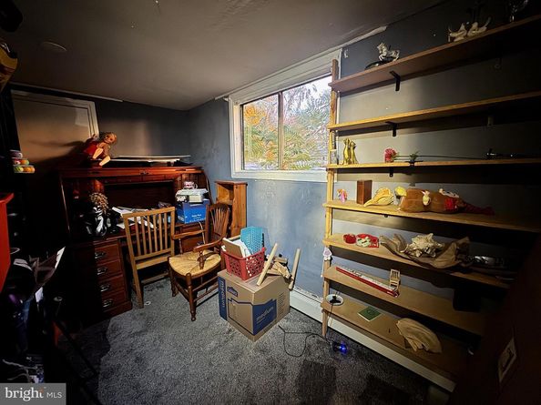 101 Idlewild Road, Levittown PA 19057