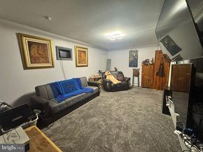 101 Idlewild Road, Levittown PA 19057