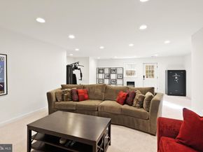 2839 Monroe Street, Falls Church VA 22042