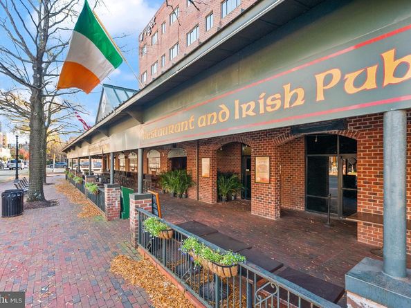 2839 Monroe Street, Falls Church VA 22042