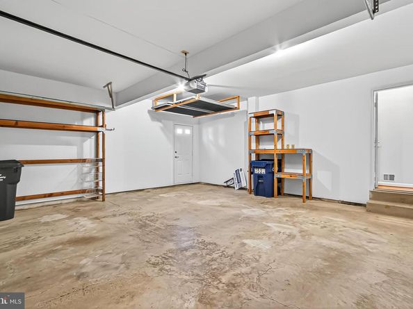 7526 Walnut Hill Lane, Falls Church VA 22042