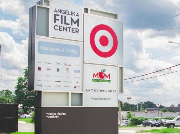 7526 Walnut Hill Lane, Falls Church VA 22042