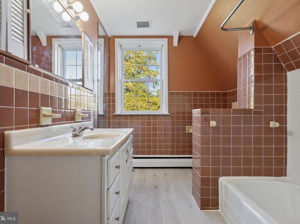 15019-15023 Worthington Road, Philadelphia PA 19116