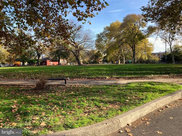 1311 S Taylor Street, Philadelphia PA 19146