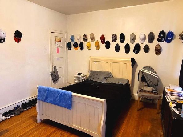 4922 N 8TH Street, Philadelphia PA 19120