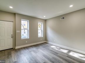 160 East Street, Philadelphia PA 19127