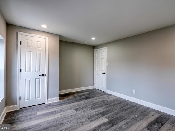 160 East Street, Philadelphia PA 19127