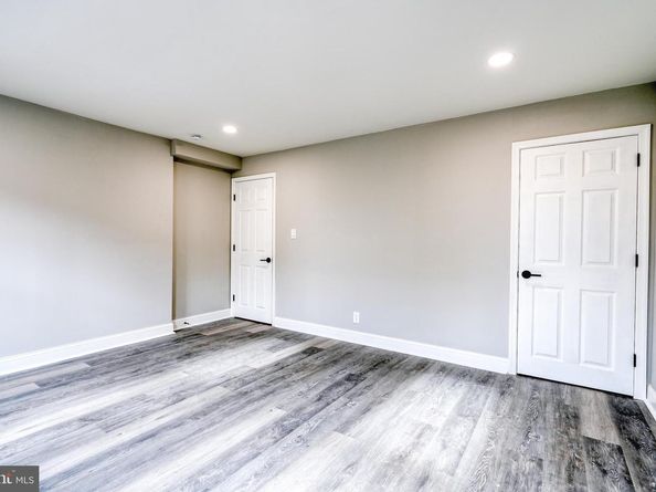 160 East Street, Philadelphia PA 19127