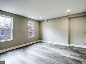 160 East Street, Philadelphia PA 19127