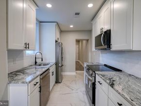 160 East Street, Philadelphia PA 19127