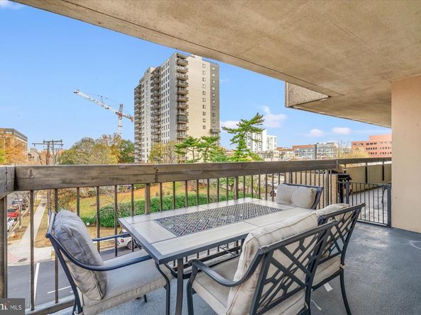 400 Madison Street 304, Alexandria VA 22314