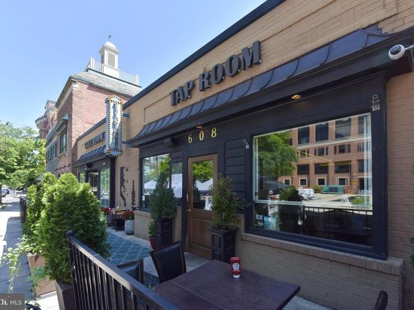 400 Madison Street 304, Alexandria VA 22314