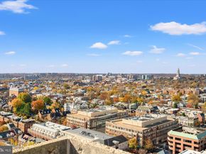 400 Madison Street 304, Alexandria VA 22314