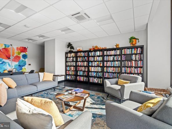 400 Madison Street 304, Alexandria VA 22314