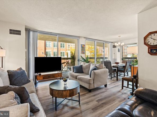 400 Madison Street 304, Alexandria VA 22314