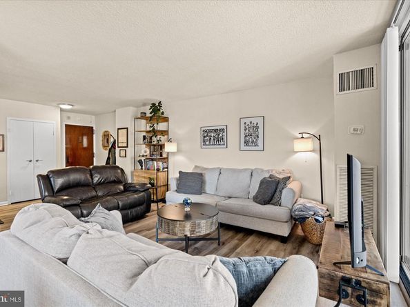 400 Madison Street 304, Alexandria VA 22314