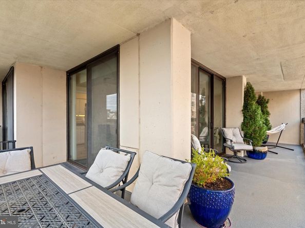 400 Madison Street 304, Alexandria VA 22314