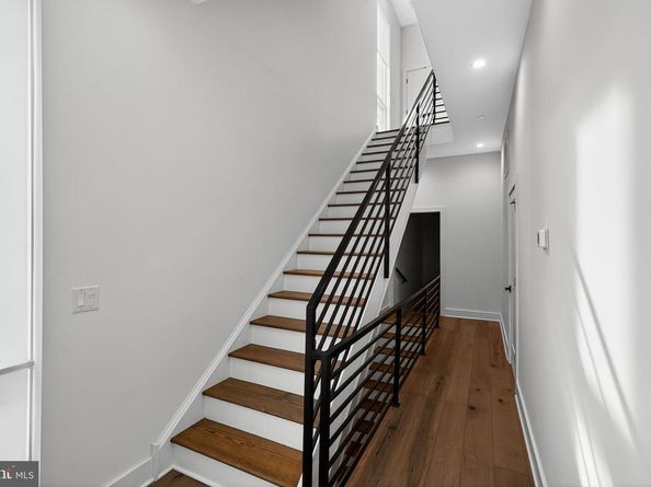 6522 Magnolia Street, Philadelphia PA 19119