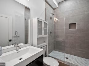 6522 Magnolia Street, Philadelphia PA 19119