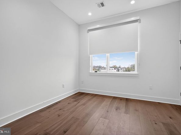 6522 Magnolia Street, Philadelphia PA 19119