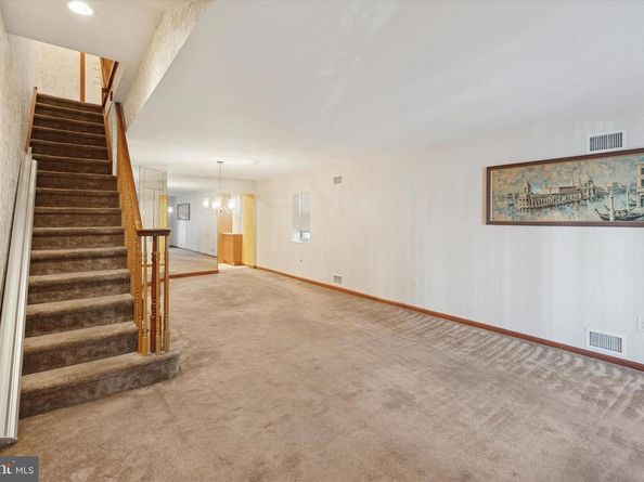 1423 S 8TH Street, Philadelphia PA 19147