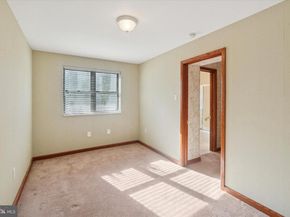 1423 S 8TH Street, Philadelphia PA 19147