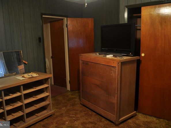 2630 S Hutchinson Street, Philadelphia PA 19148