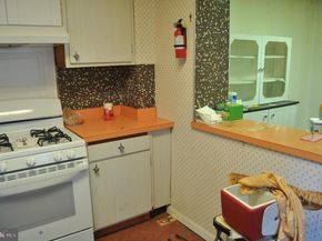 2630 S Hutchinson Street, Philadelphia PA 19148