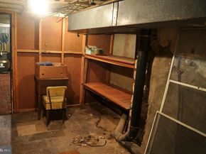 2630 S Hutchinson Street, Philadelphia PA 19148