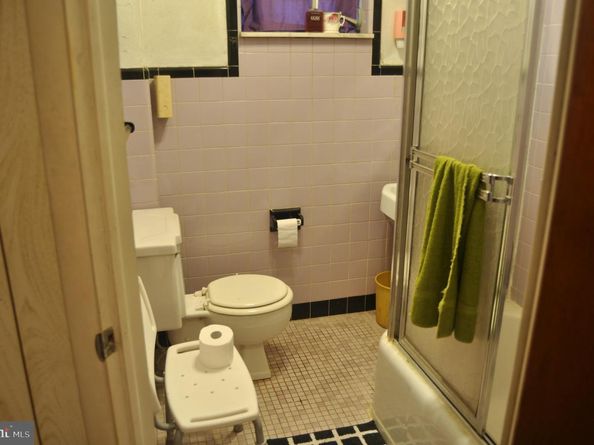 2630 S Hutchinson Street, Philadelphia PA 19148