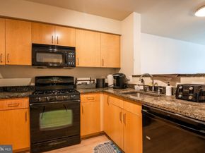 1000 New Jersey Avenue SE 216, Washington DC 20003