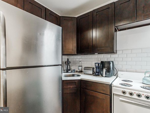 617 E Locust Avenue, Philadelphia PA 19144