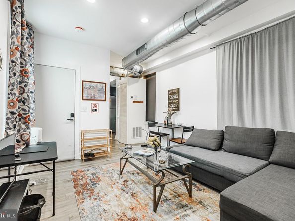 617 E Locust Avenue, Philadelphia PA 19144