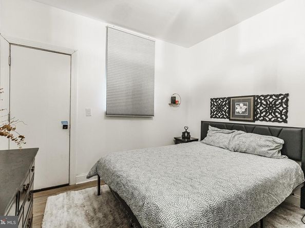 617 E Locust Avenue, Philadelphia PA 19144