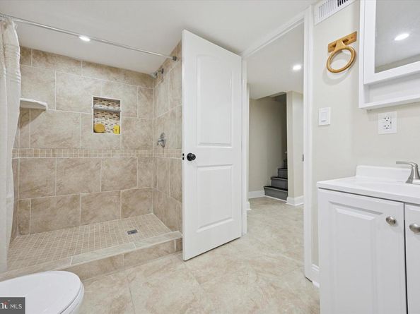 2604 S Berbro Street, Philadelphia PA 19153