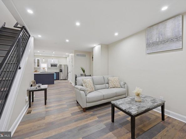 2604 S Berbro Street, Philadelphia PA 19153