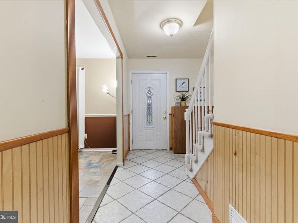 744 Fairbridge Drive, Fairless Hills PA 19030