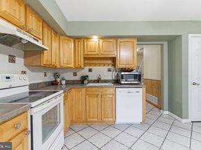744 Fairbridge Drive, Fairless Hills PA 19030