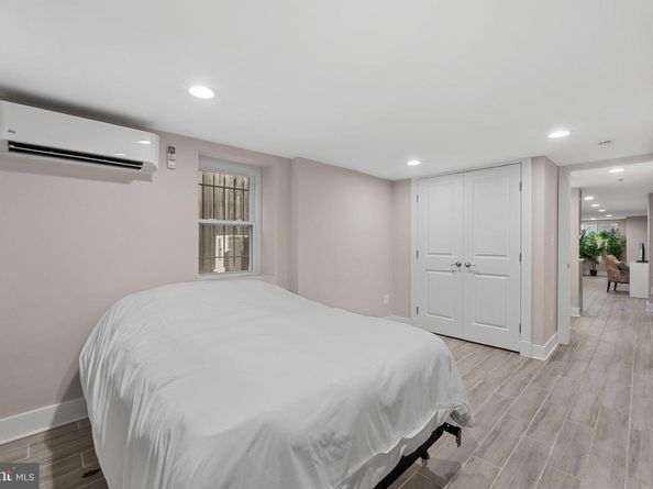 113 R Street NE, Washington DC 20002