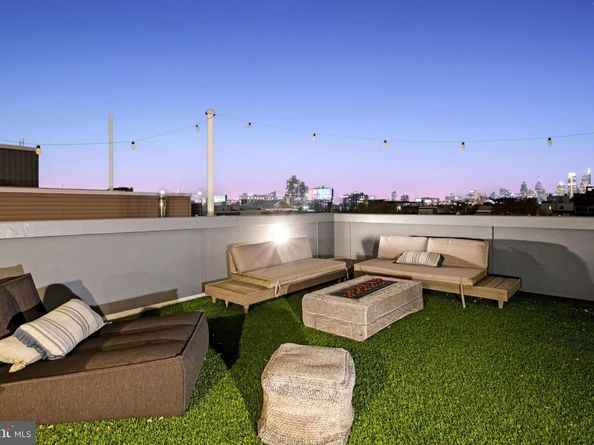 1121 Earl Street, Philadelphia PA 19125