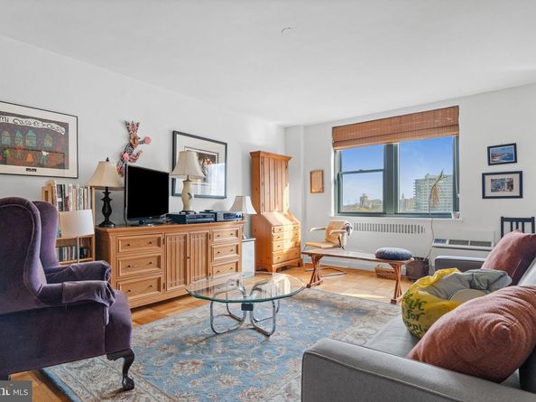 2601 Pennsylvania Avenue 1132, Philadelphia PA 19130