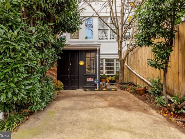 1829 5TH Street NW, Washington DC 20001