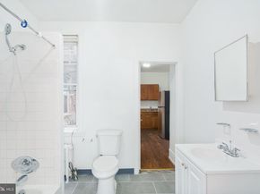 4039 N Broad Street, Philadelphia PA 19140