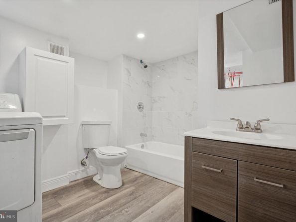 6733 N Woodstock Street, Philadelphia PA 19138