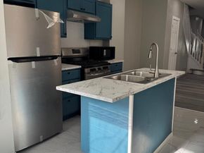 5712 Springfield Avenue, Philadelphia PA 19143